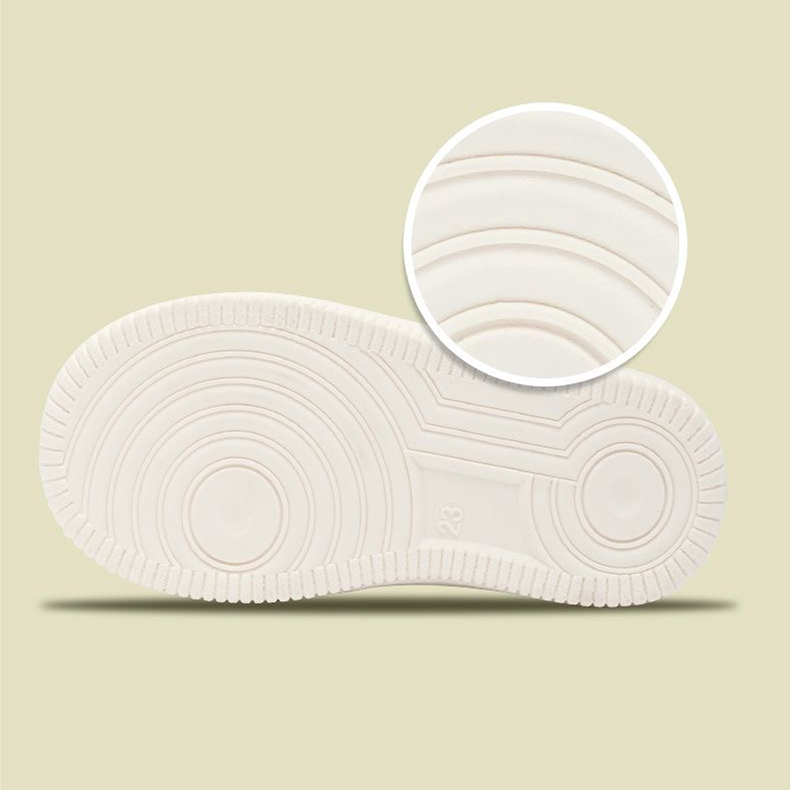 Baskets blanches minimalistes classiques Sensori™