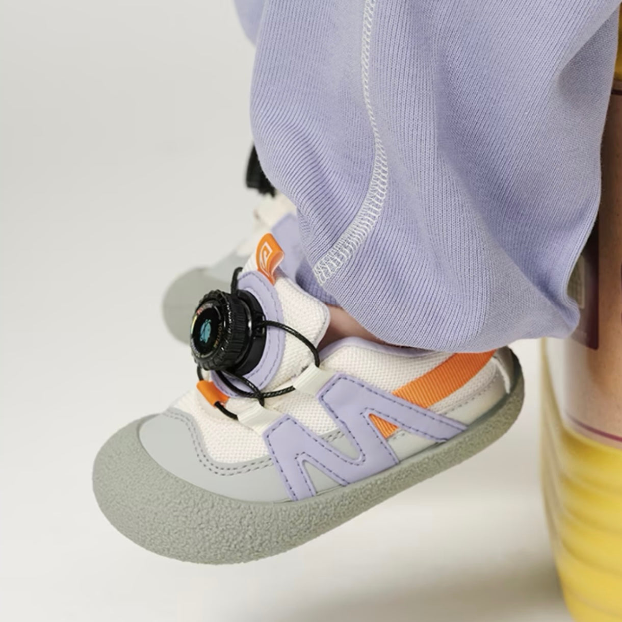 Sensori™ Everyday Barefoot Sneakers