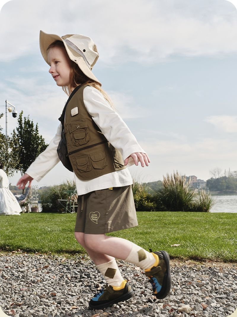 Sensori™ Honeycomb-Air Barefoot Sneakers