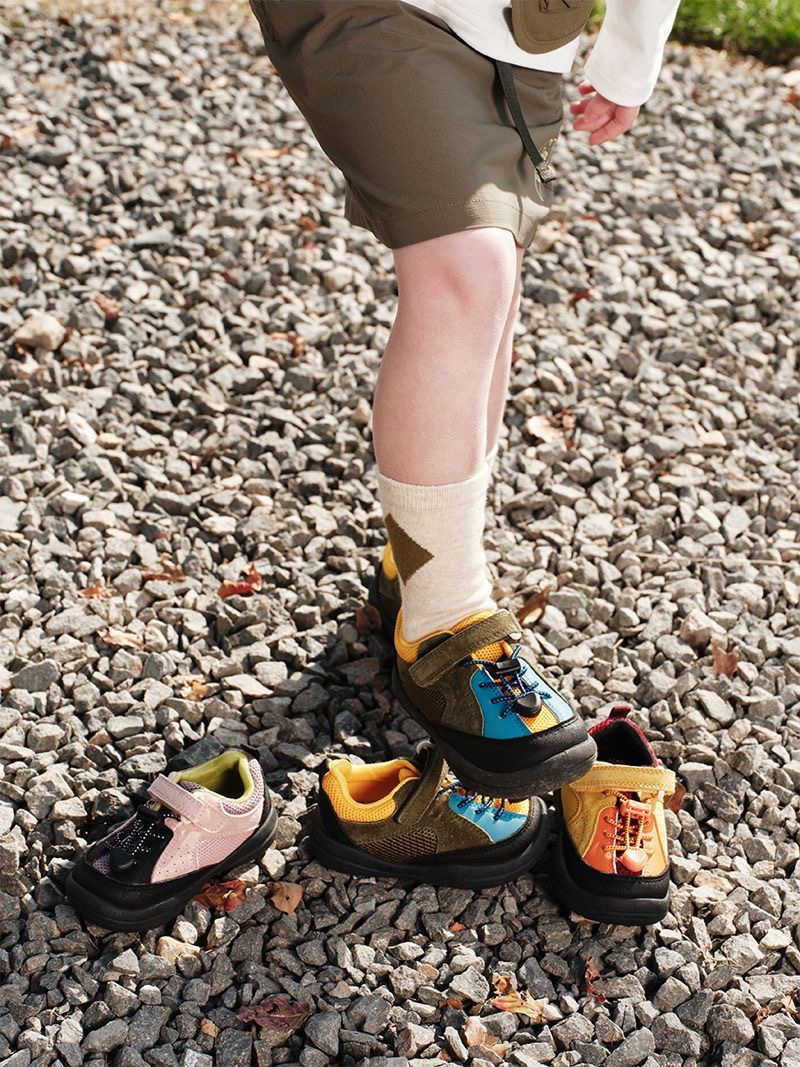 Sensori™ Honeycomb-Air Barefoot Sneakers