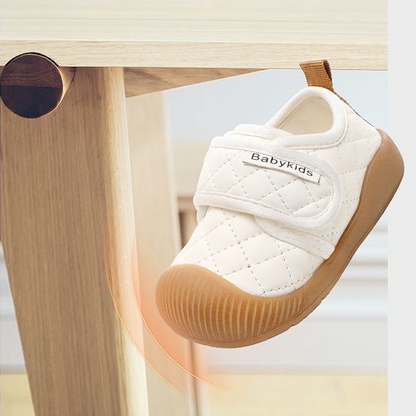 Sensori™ Quilt Barefoot First-Walker Sneakers