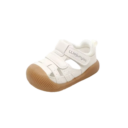 Sensori™ Lattice Closed-Toe Sandals
